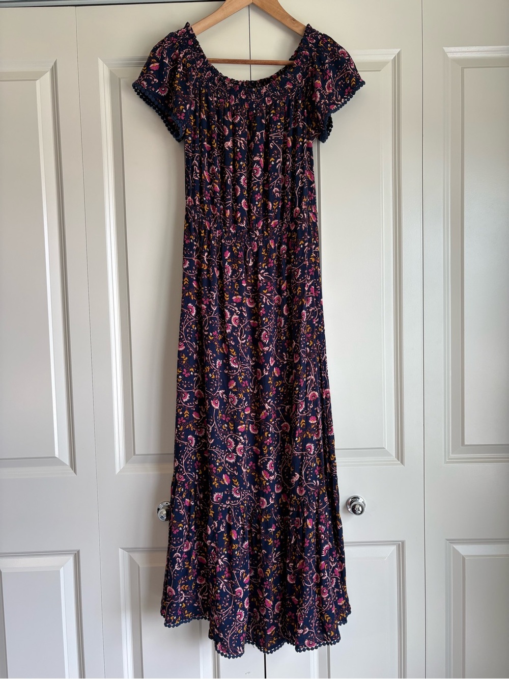 Old Navy Floral-Print Off-the-Shoulder Waist-Defined Maxi Dress size small - Picture 11 of 11